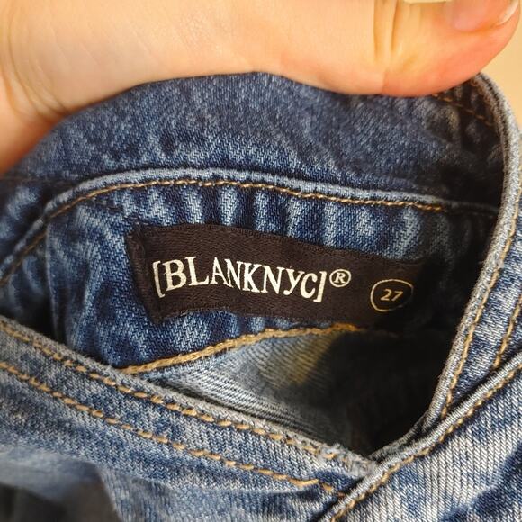 Blank NYC Size 27 Short Overalls Pocket Distressed Raw Hem Summer Cotton Blue - Picture 5 of 11